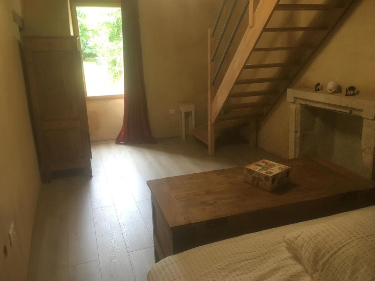 Apartamento L Entredeux Saint-Viaud Exterior foto